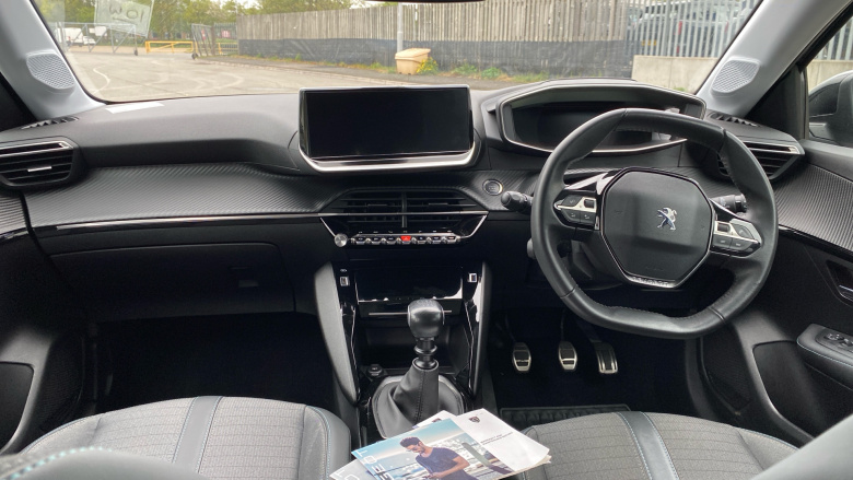 Peugeot 208 1.2 PureTech 100 Allure Premium + 5dr Petrol Hatchback
